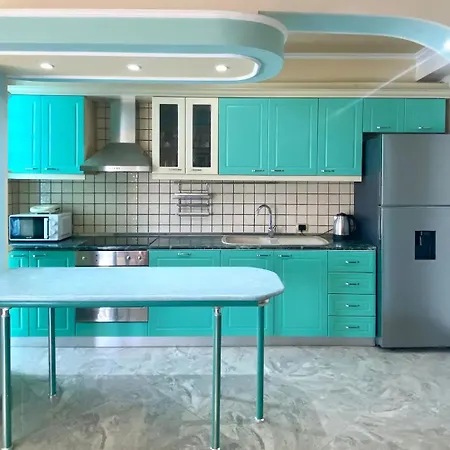 Redi's Luxurious Seaside Full View Apartment Durres