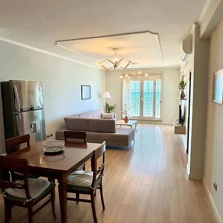 Redi's Luxurious Seaside Full View * Durres