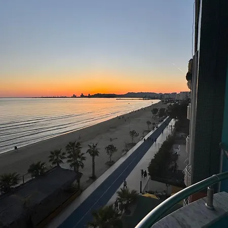 Redi's Luxurious Seaside Full View Apartment Durres