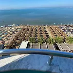 דירה Mona Seaside Full-view דורס