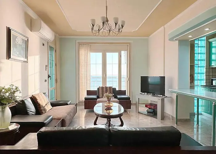 Mona Seaside Full-view Durrës