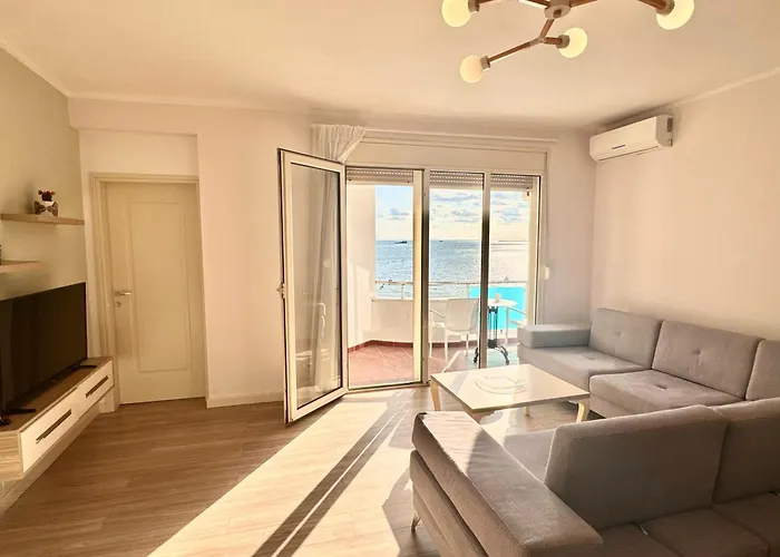 Apartment Mona Seaside Full-view Durres